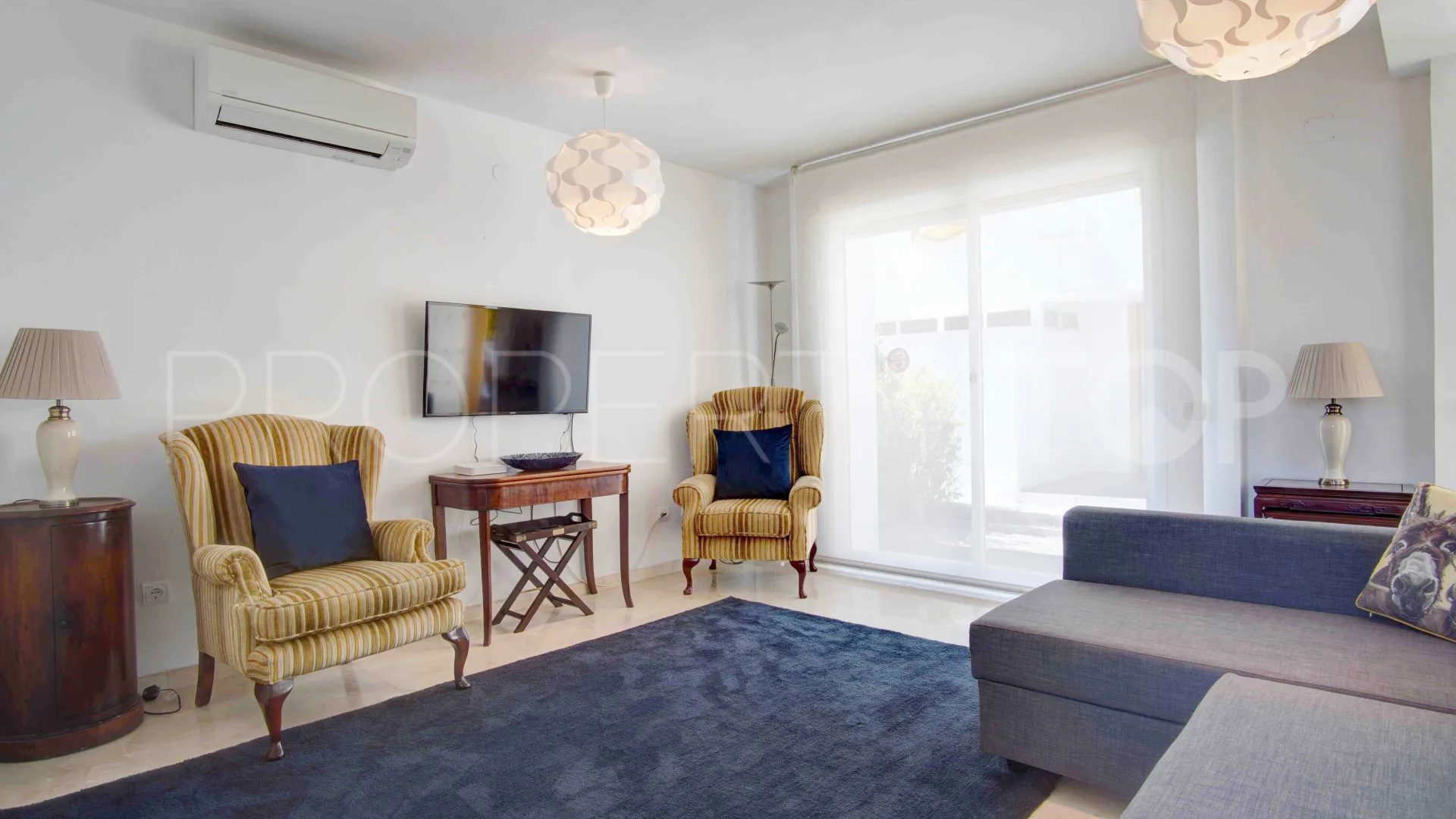 For sale town house in Ribera del Rio with 2 bedrooms