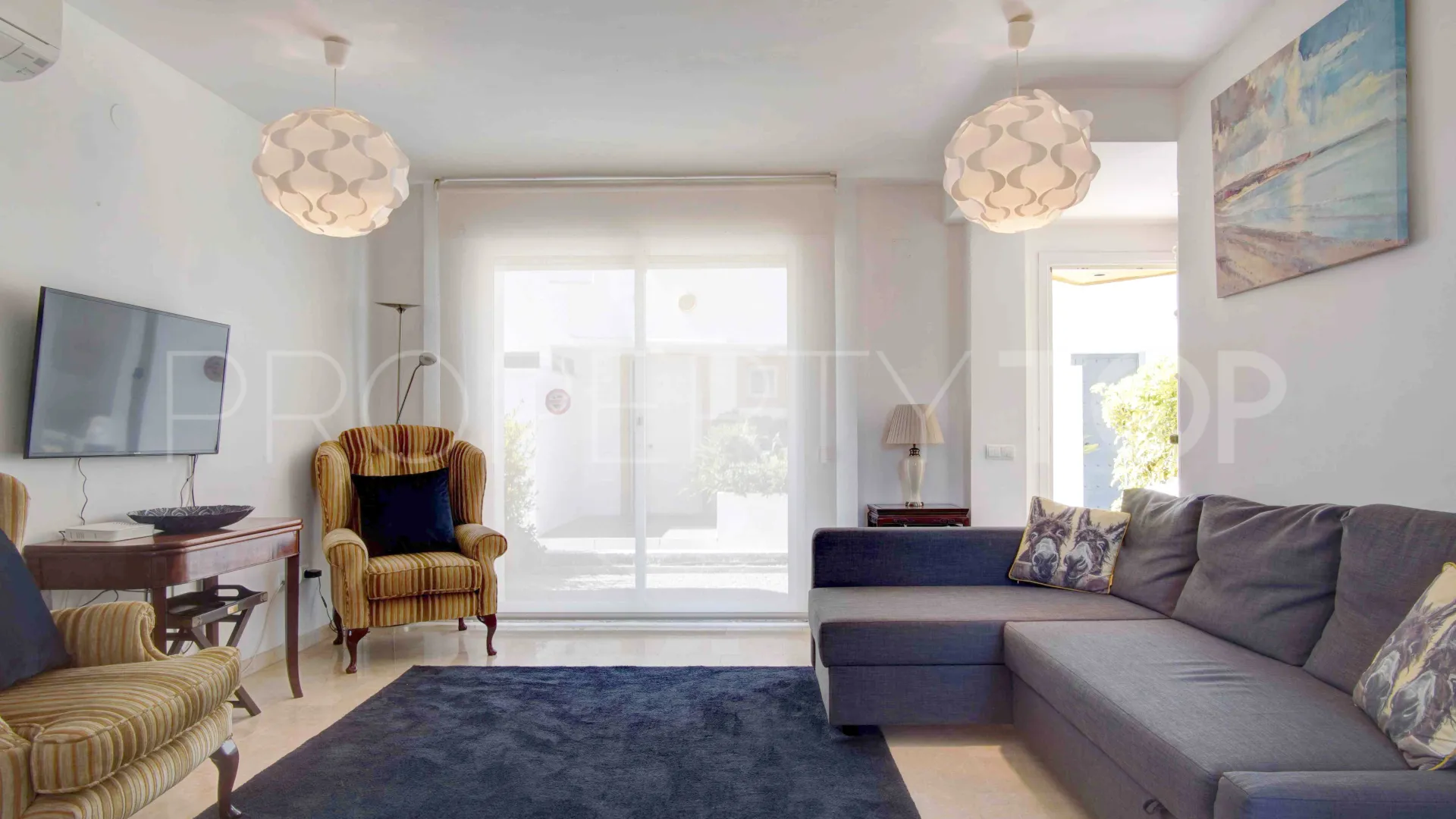 For sale town house in Ribera del Rio with 2 bedrooms