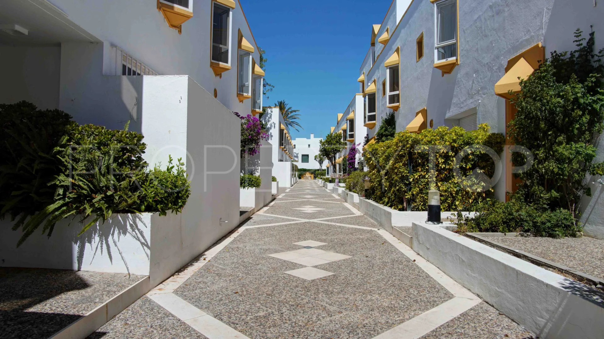 For sale town house in Ribera del Rio with 2 bedrooms