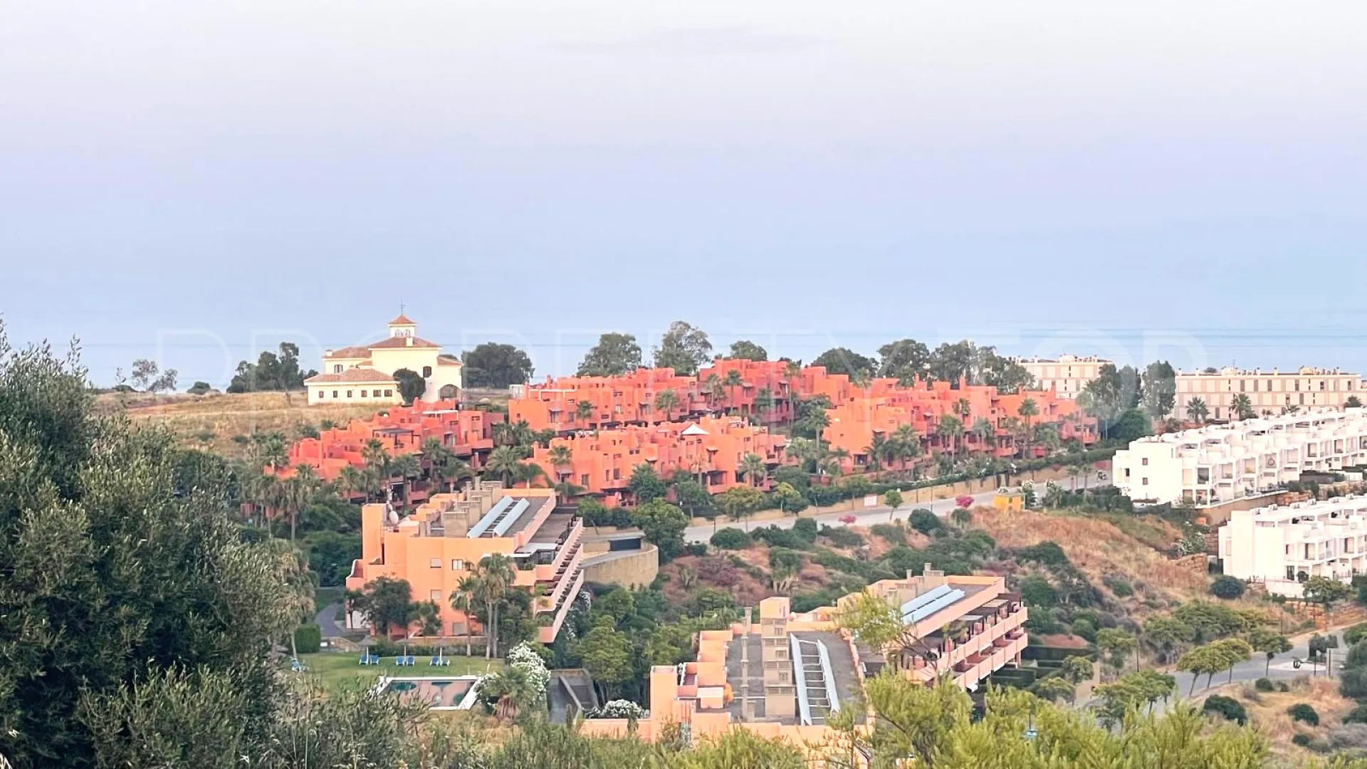 Bahia de las Rocas semi detached house for sale