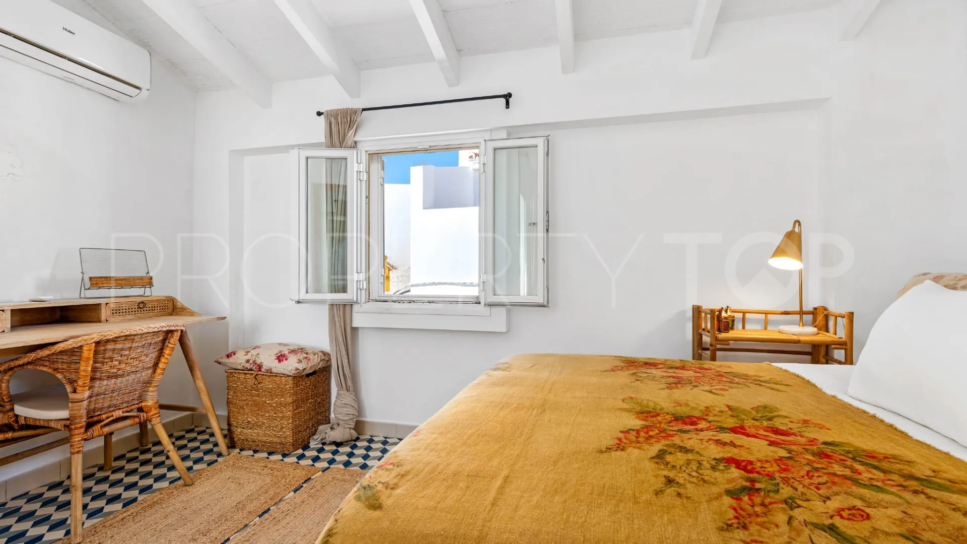 2 bedrooms Estepona Old Town semi detached house for sale