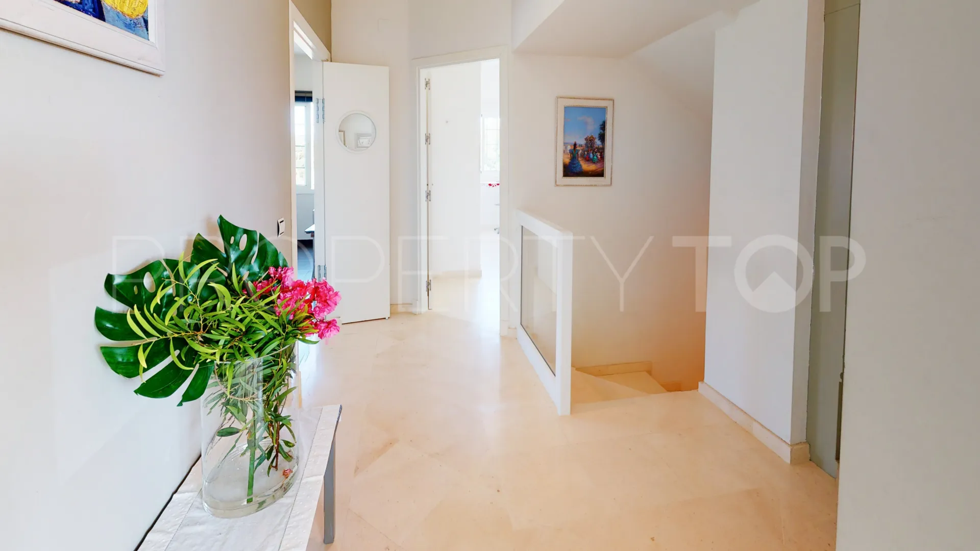 For sale villa in Sotogrande Alto with 7 bedrooms