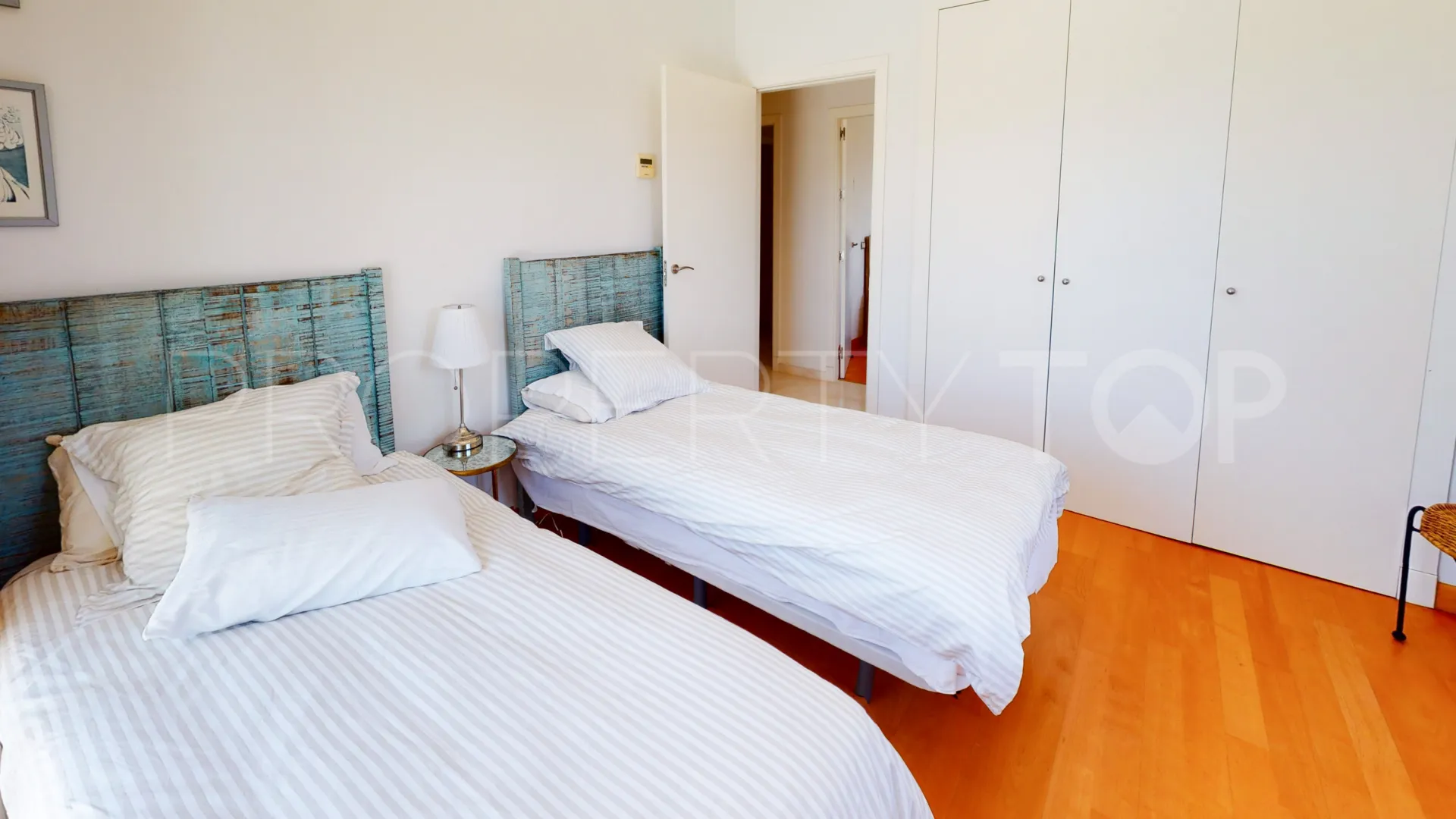 For sale villa in Sotogrande Alto with 7 bedrooms