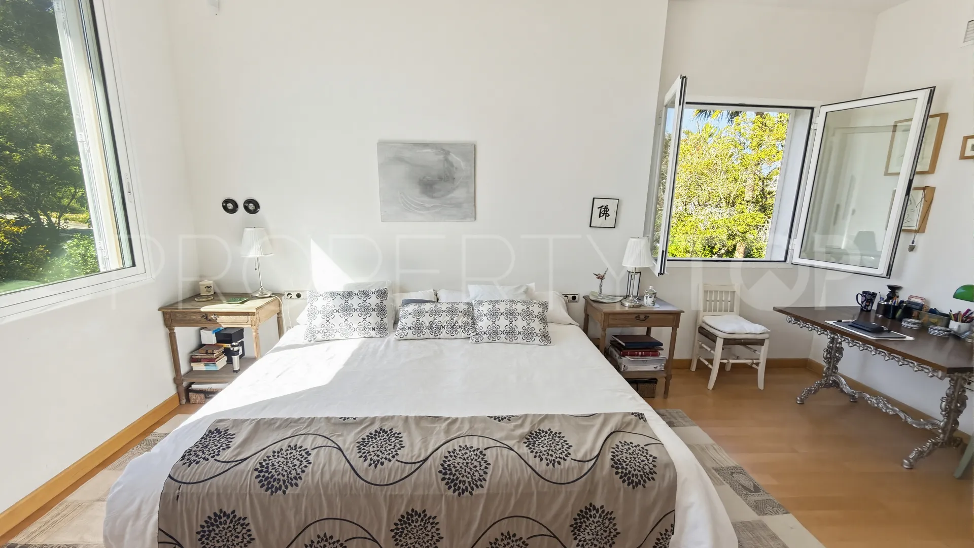 For sale villa in Sotogrande Alto with 7 bedrooms