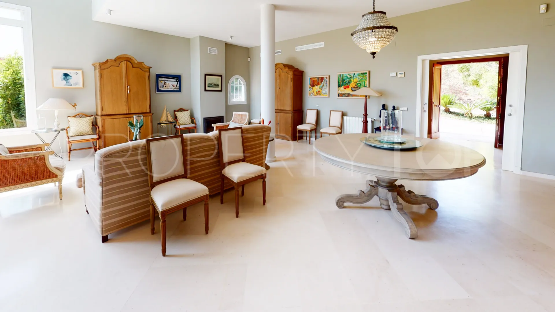 For sale villa in Sotogrande Alto with 7 bedrooms