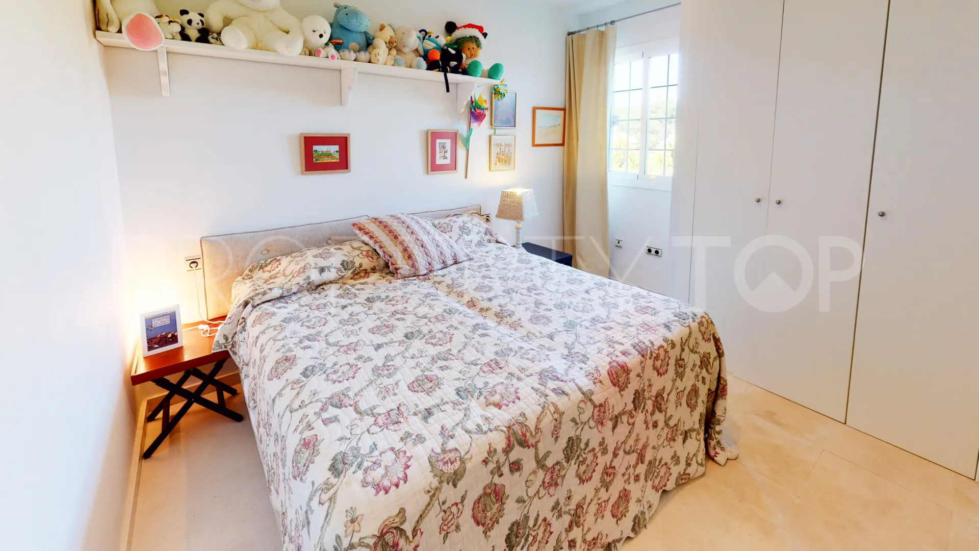 For sale villa in Sotogrande Alto with 7 bedrooms