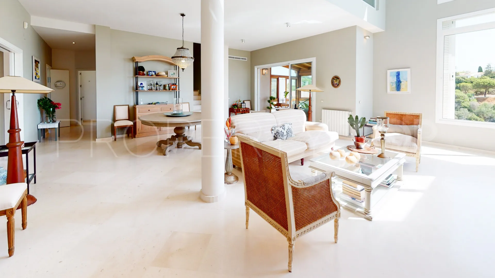 For sale villa in Sotogrande Alto with 7 bedrooms