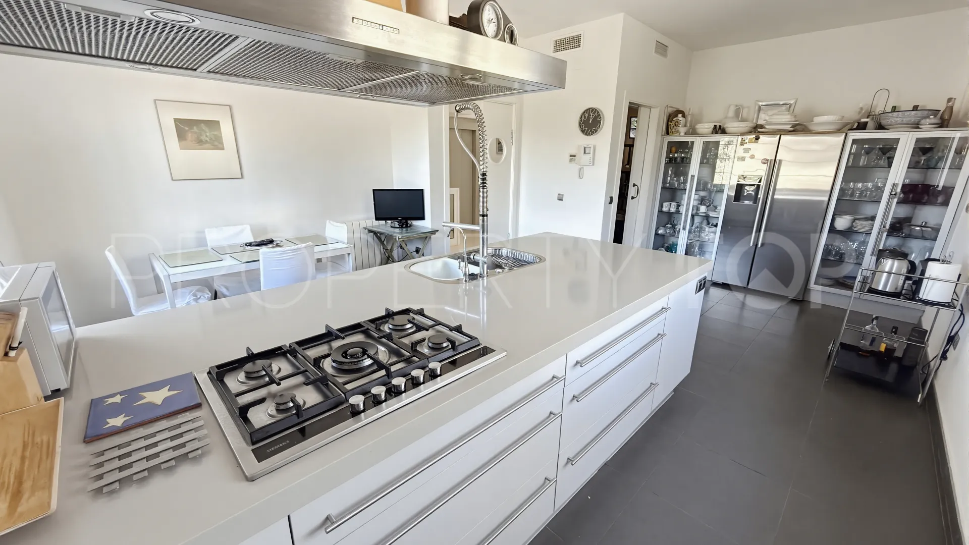 For sale villa in Sotogrande Alto with 7 bedrooms