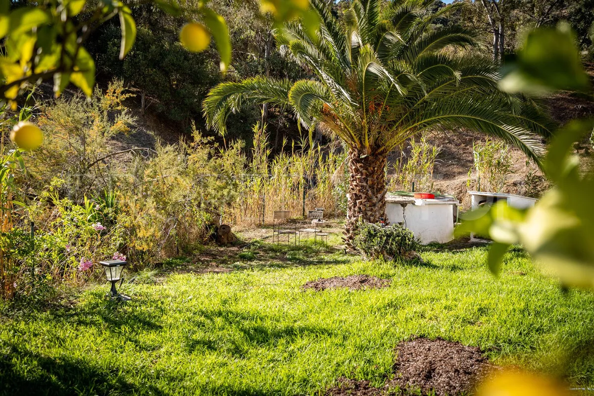 Finca a la venta en Casares