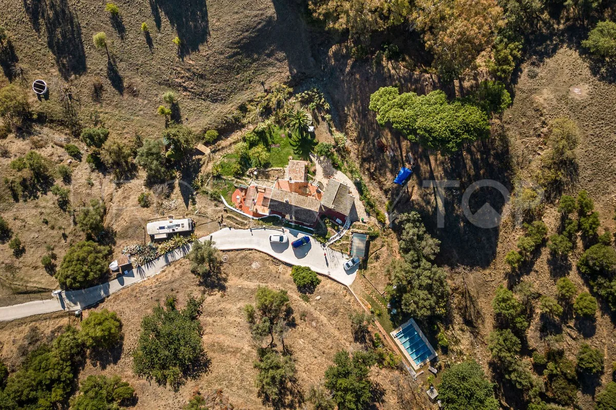 Finca a la venta en Casares