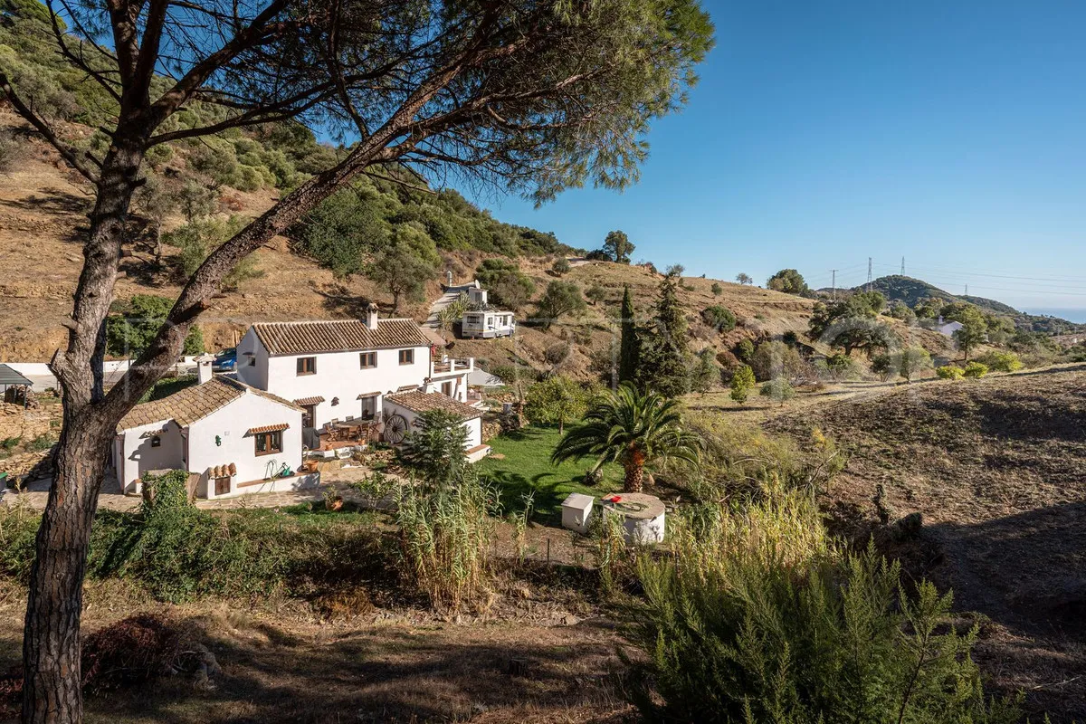 Finca a la venta en Casares