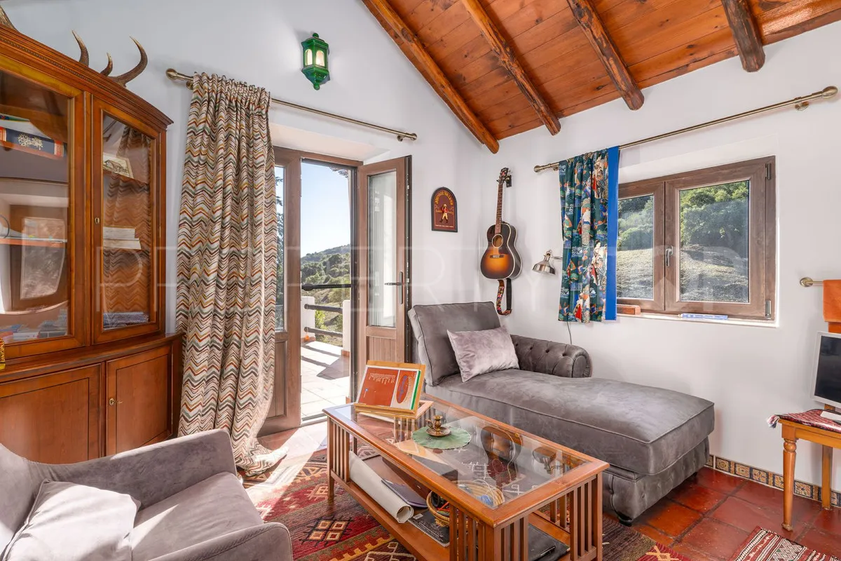 Finca a la venta en Casares