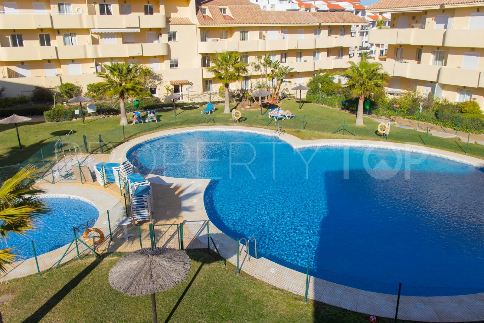 2 bedrooms apartment for sale in La Duquesa