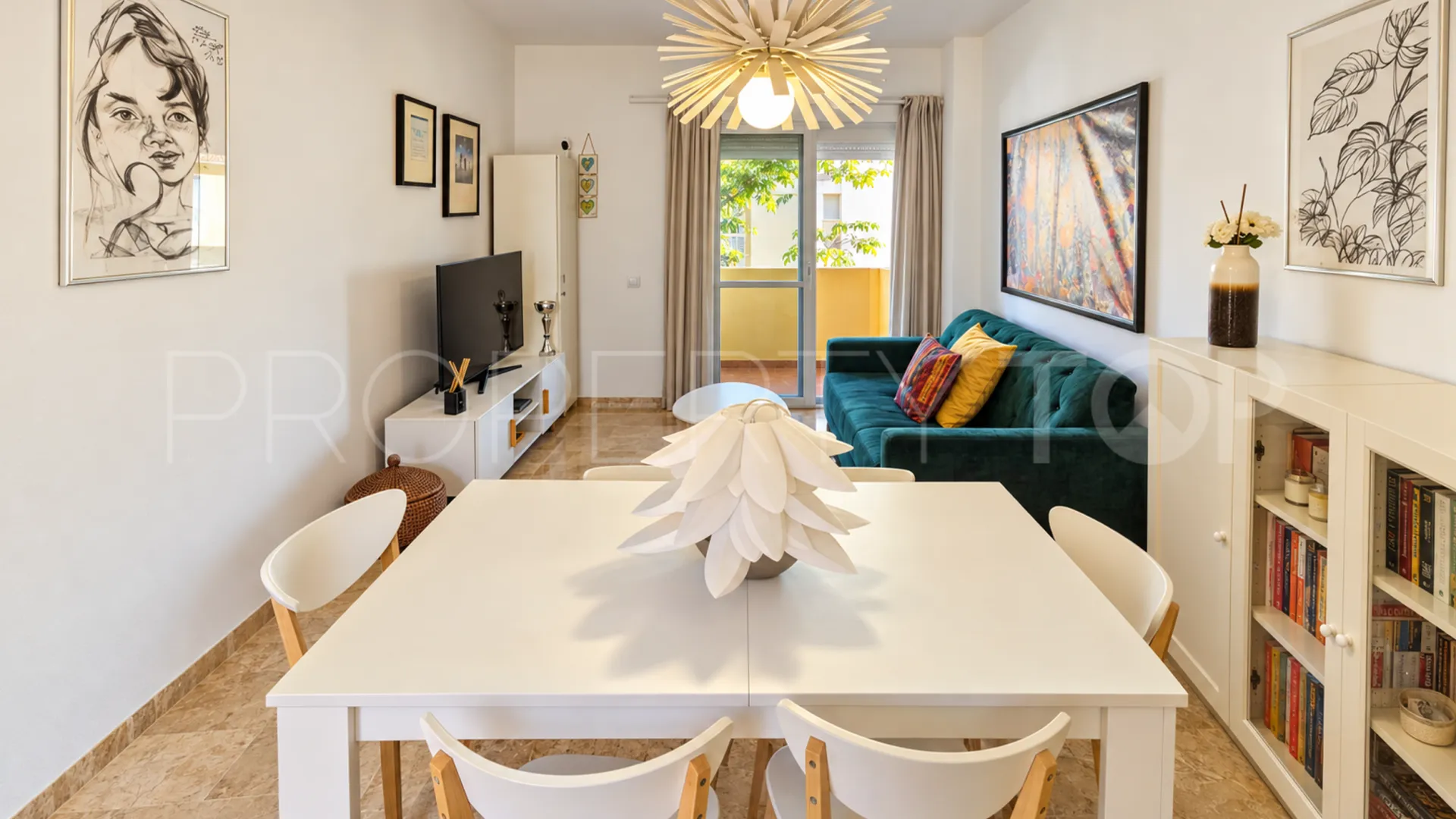 2 bedrooms apartment for sale in La Duquesa
