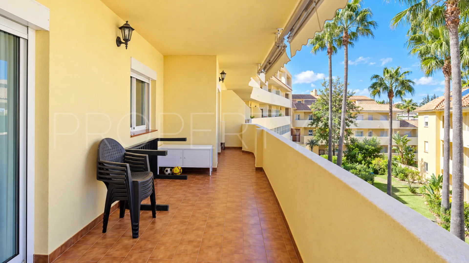 2 bedrooms apartment for sale in La Duquesa
