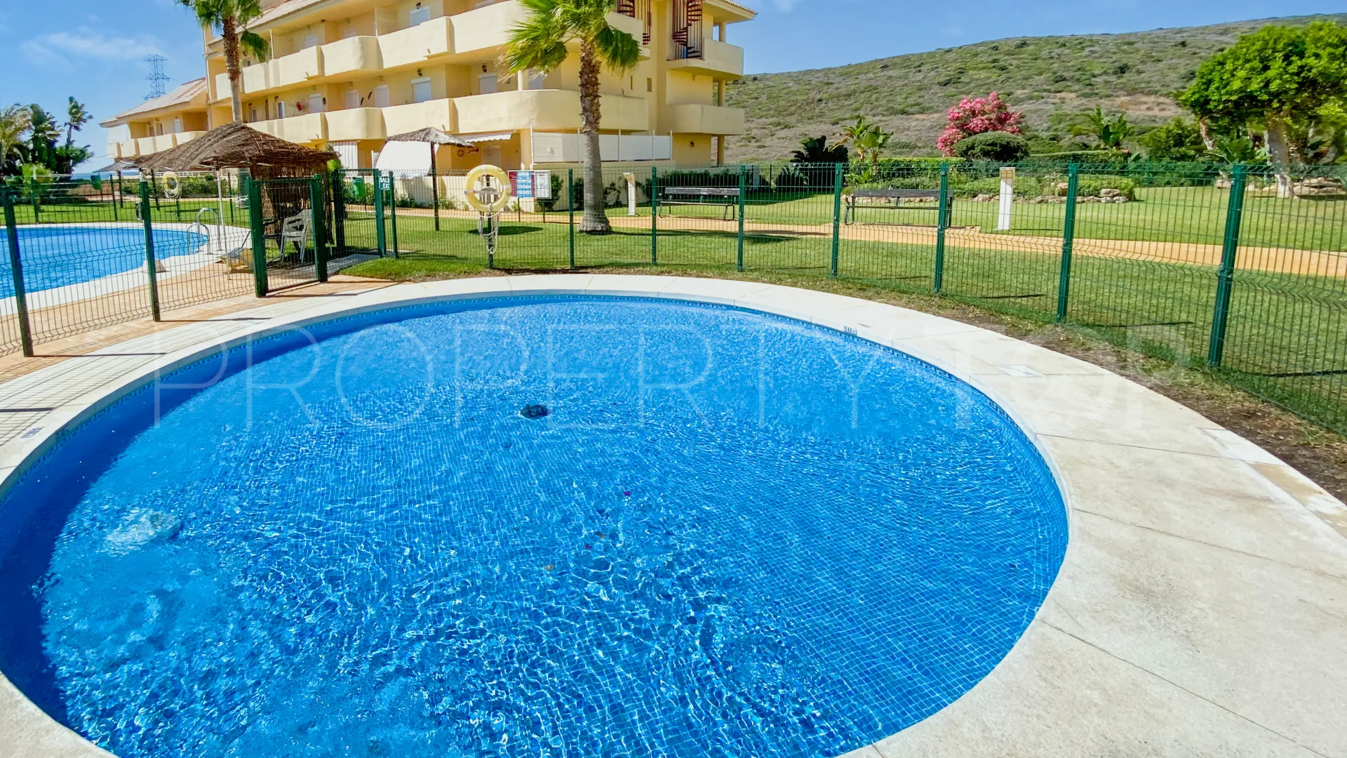 2 bedrooms apartment for sale in La Duquesa