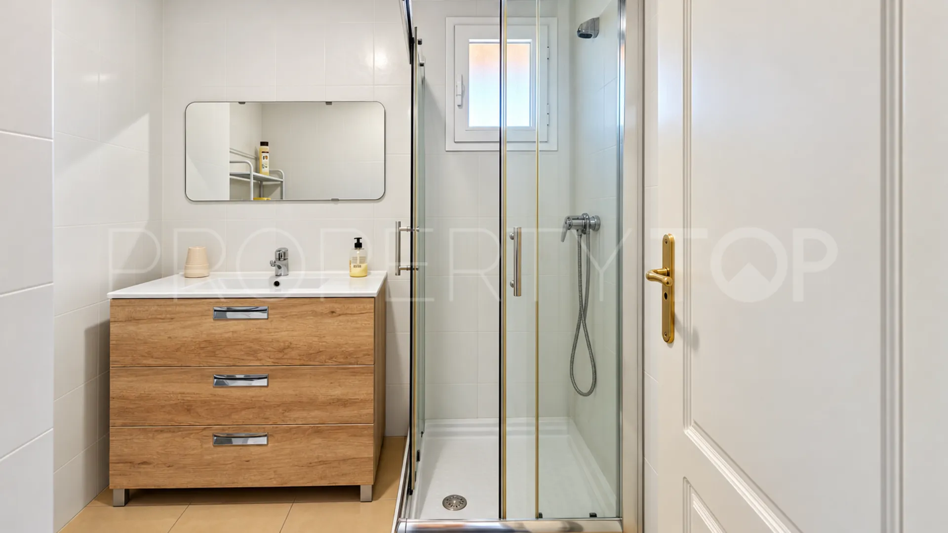 2 bedrooms apartment for sale in La Duquesa