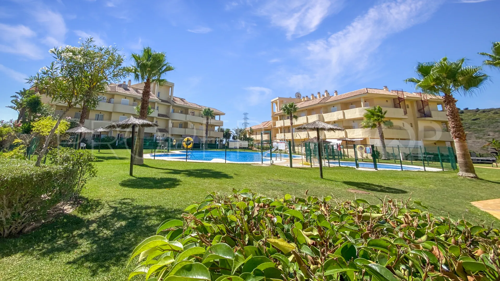 2 bedrooms apartment for sale in La Duquesa
