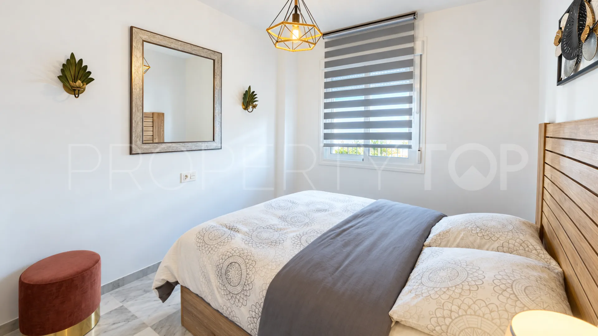 Casares Playa, apartamento planta baja de 2 dormitorios en venta
