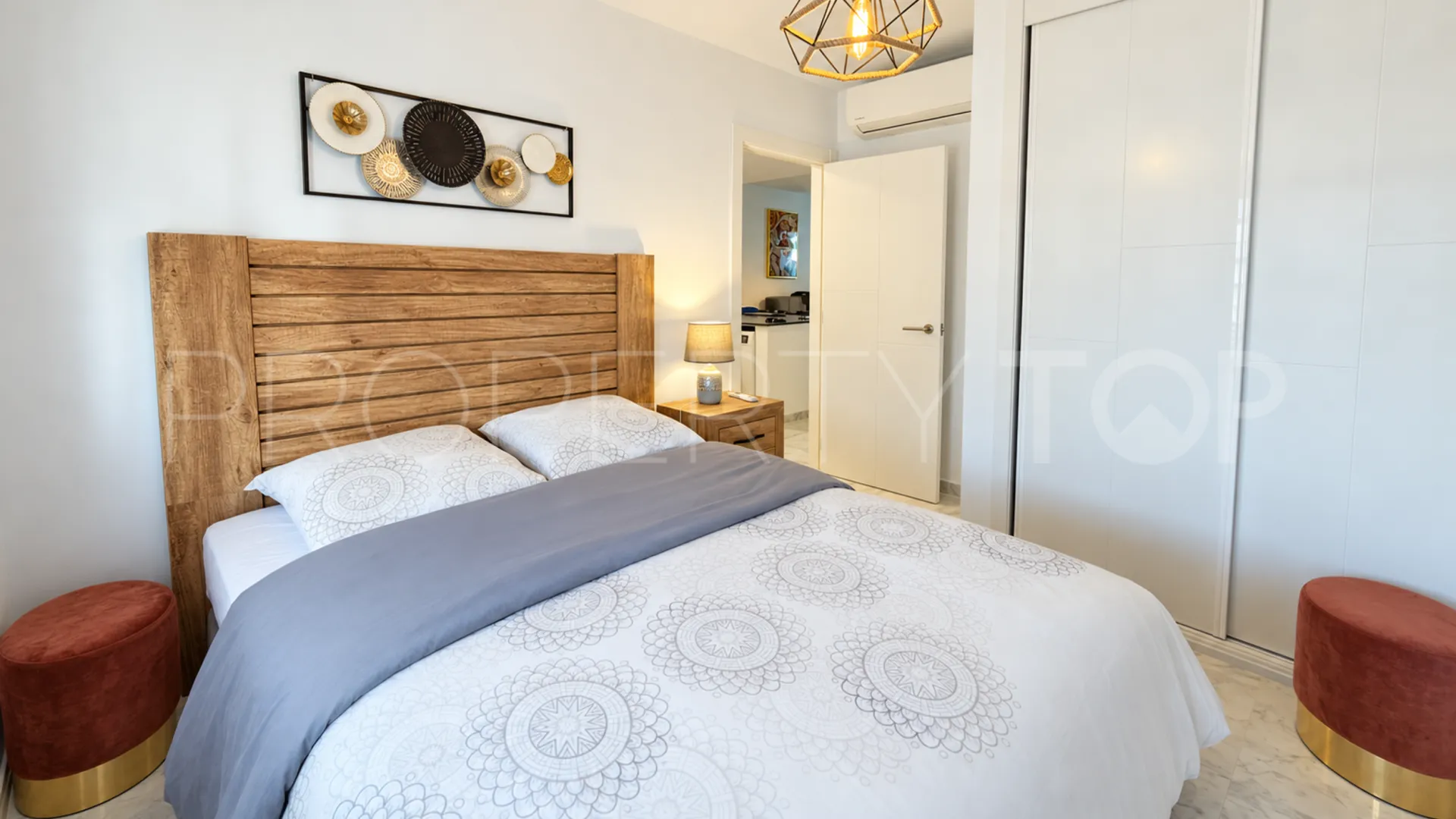 Casares Playa, apartamento planta baja de 2 dormitorios en venta