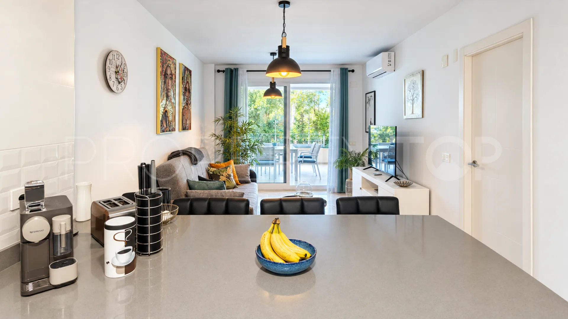 Casares Playa, apartamento planta baja de 2 dormitorios en venta