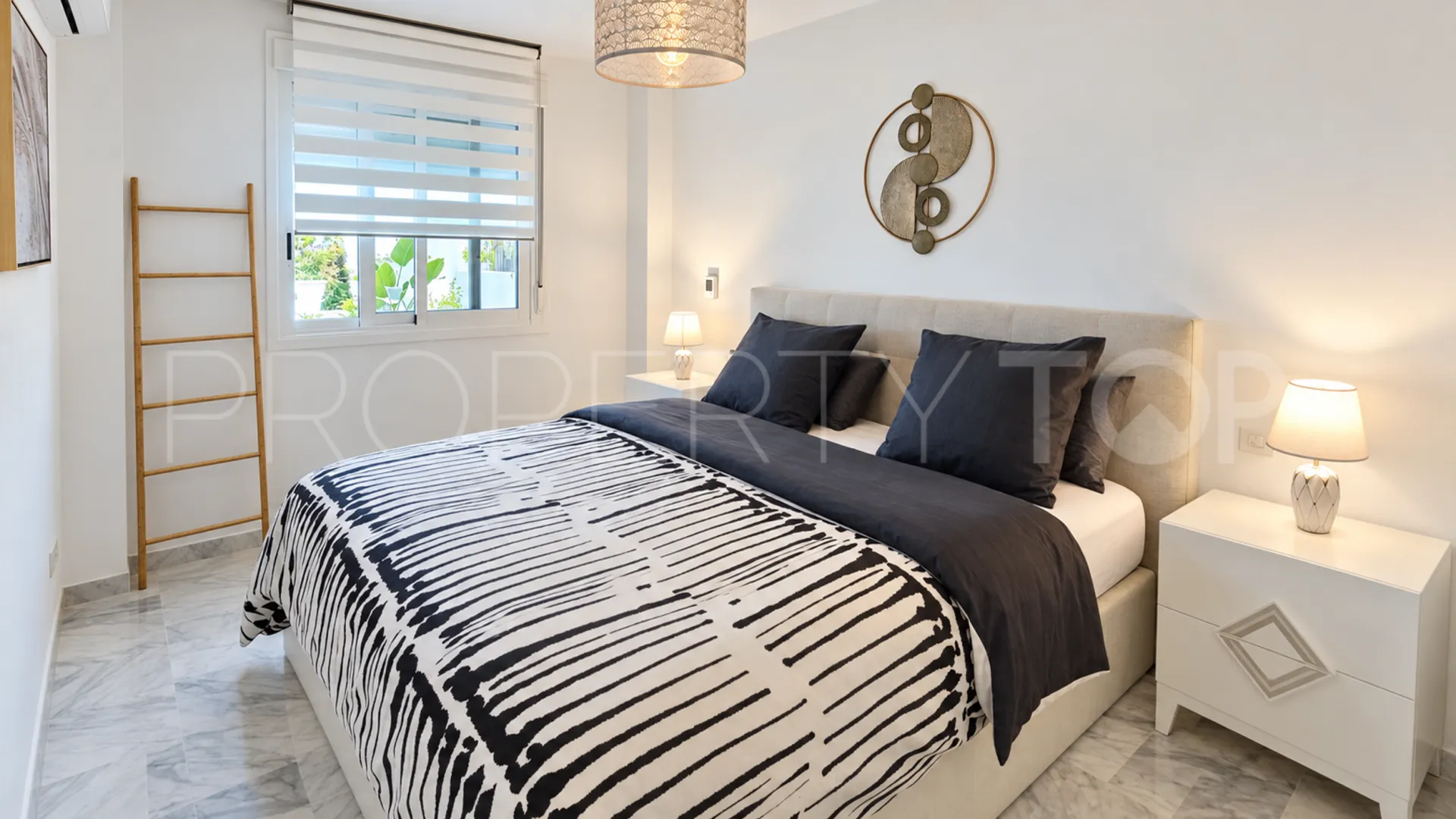 Casares Playa, apartamento planta baja de 2 dormitorios en venta