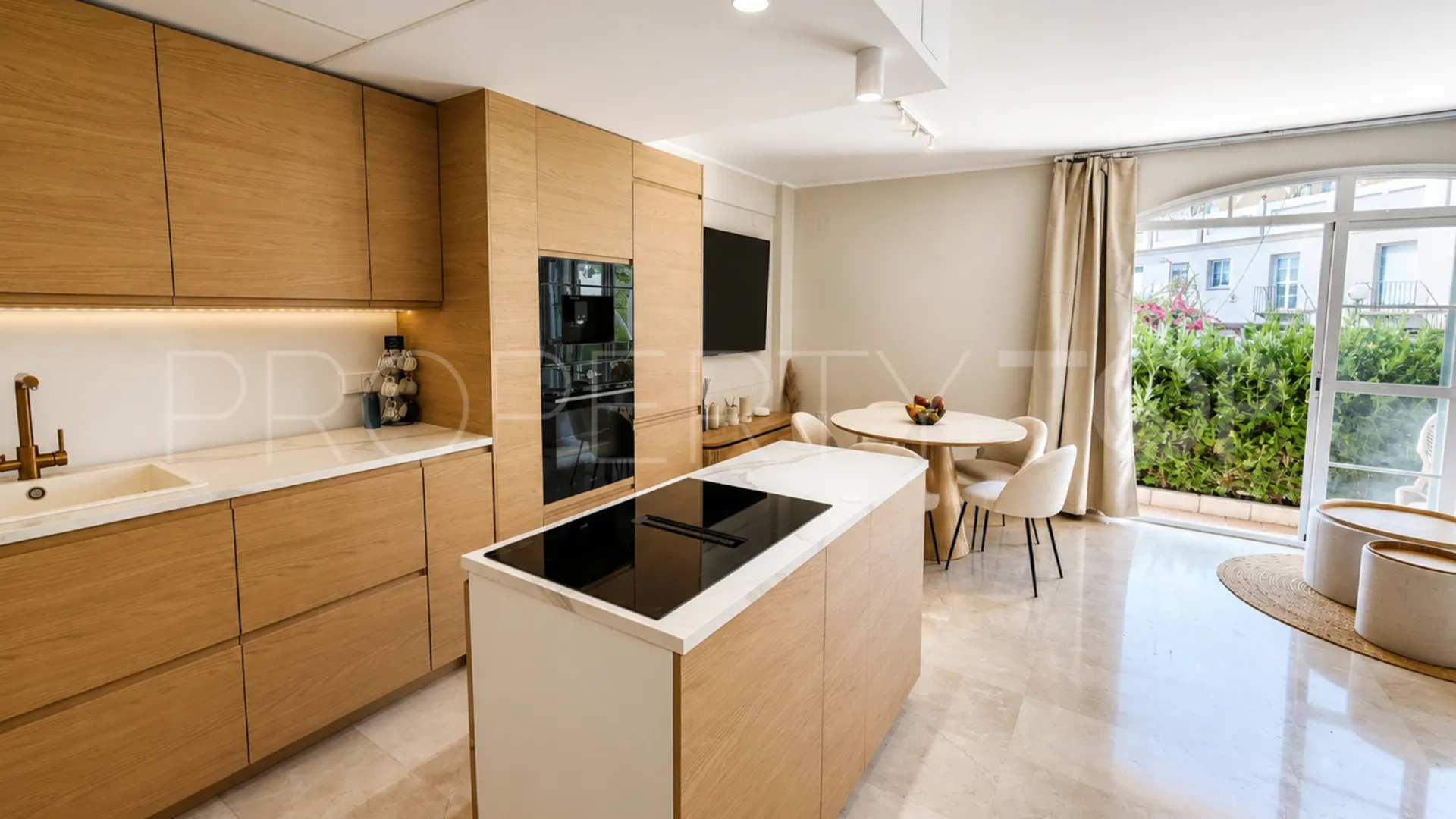 Pareado con 3 dormitorios en venta en La Duquesa Golf