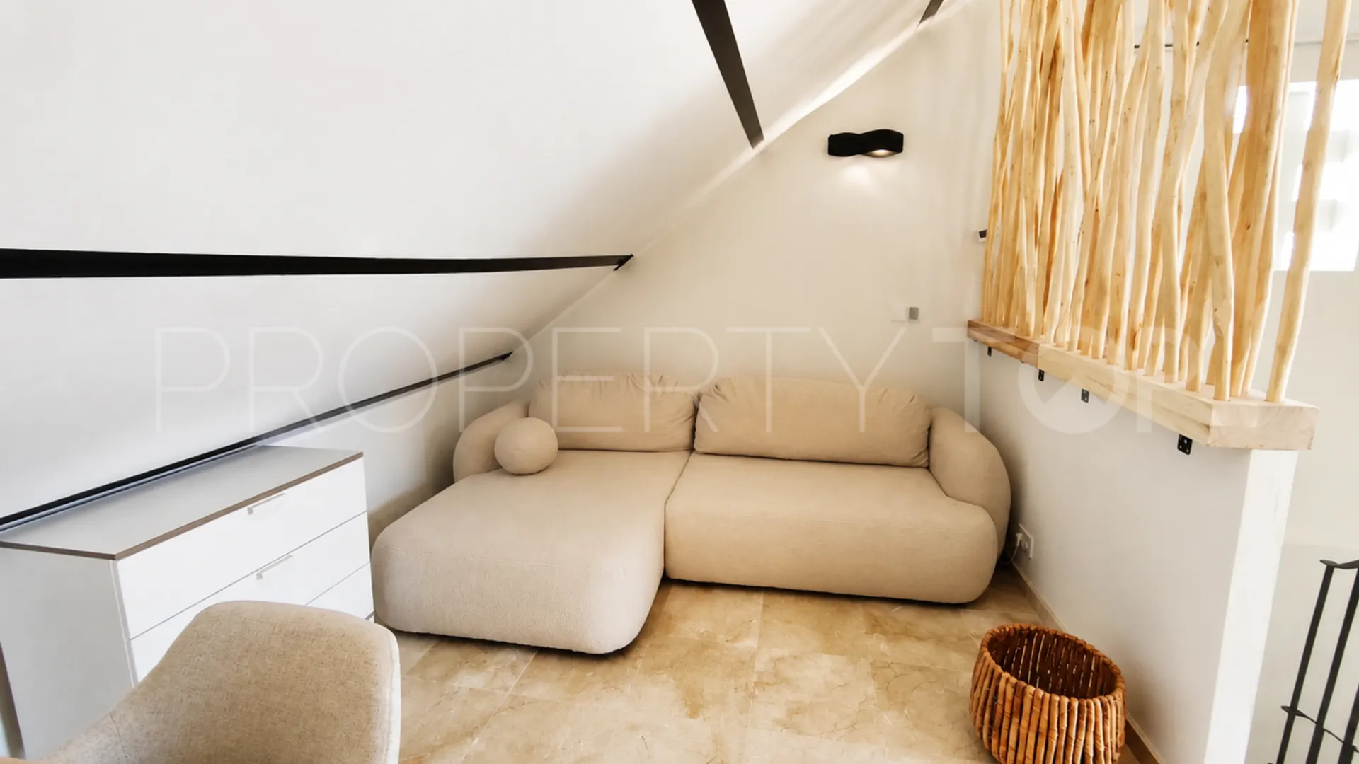 Pareado con 3 dormitorios en venta en La Duquesa Golf