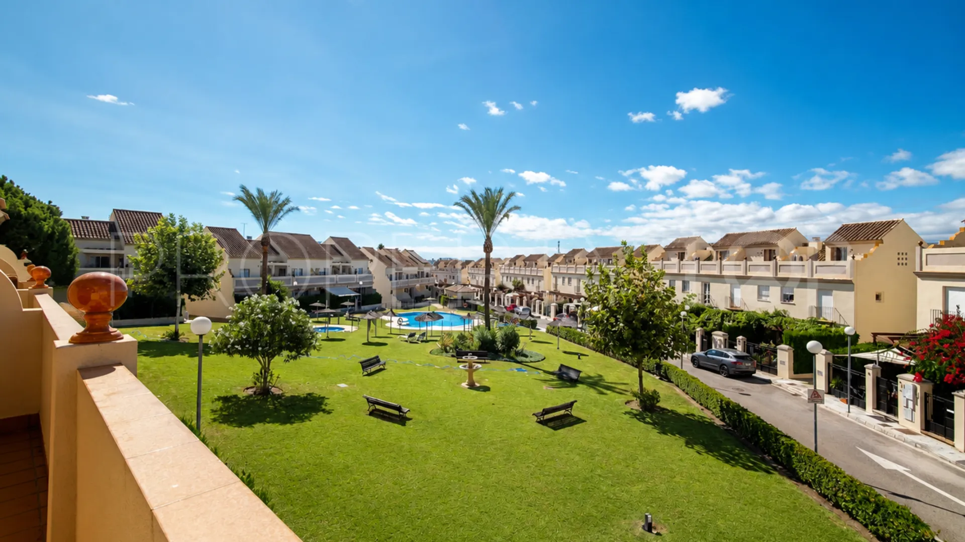 Pareado con 3 dormitorios en venta en La Duquesa Golf