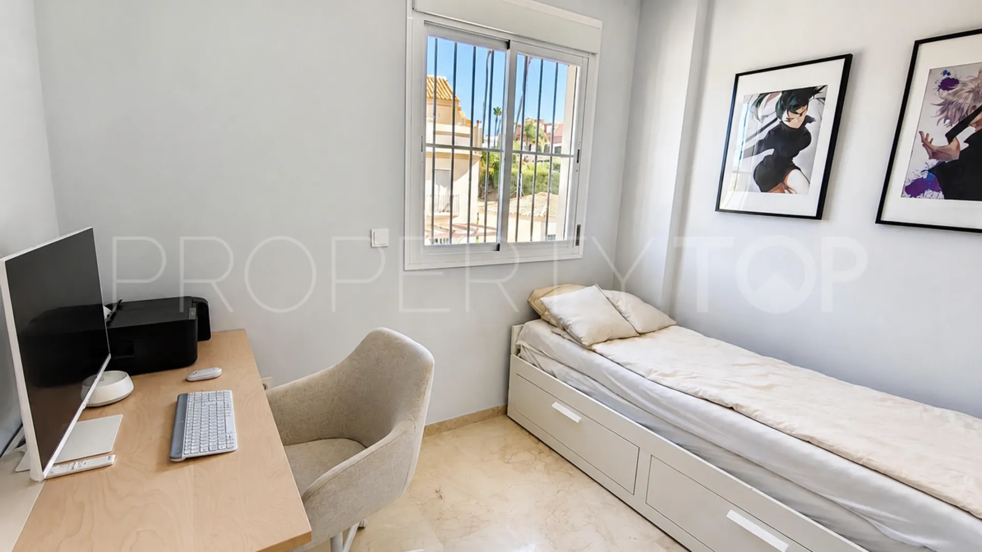 Pareado con 3 dormitorios en venta en La Duquesa Golf
