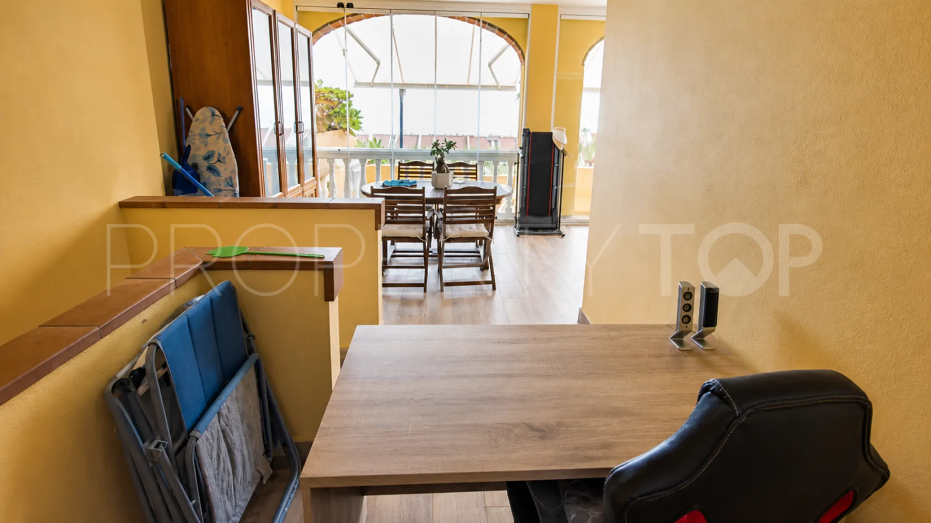 Ground floor apartment with 3 bedrooms for sale in La Duquesa