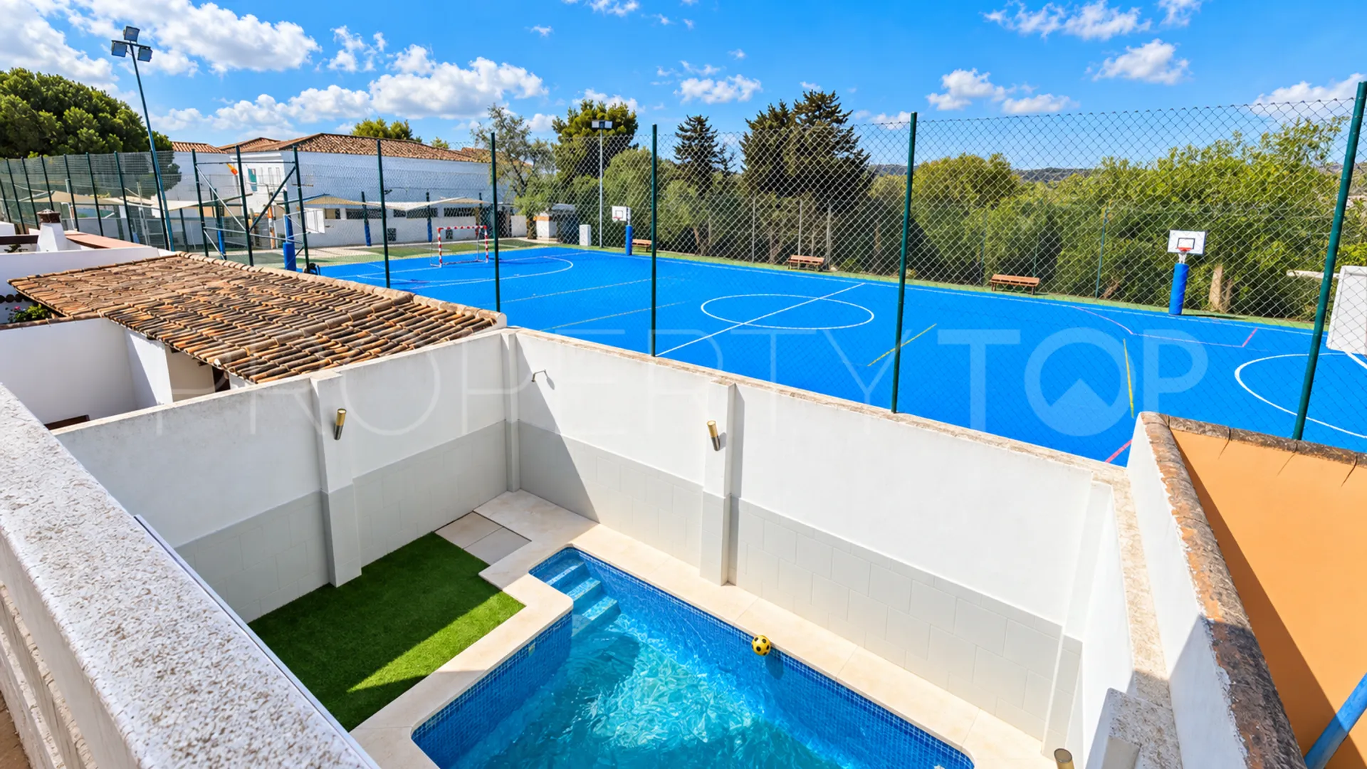 Casares Pueblo, adosado con 3 dormitorios a la venta