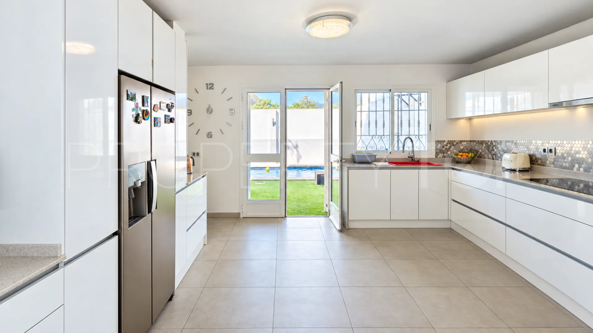 Casares Pueblo, adosado con 3 dormitorios a la venta