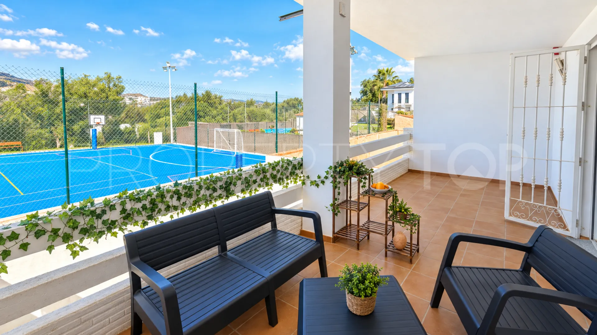 Casares Pueblo, adosado con 3 dormitorios a la venta