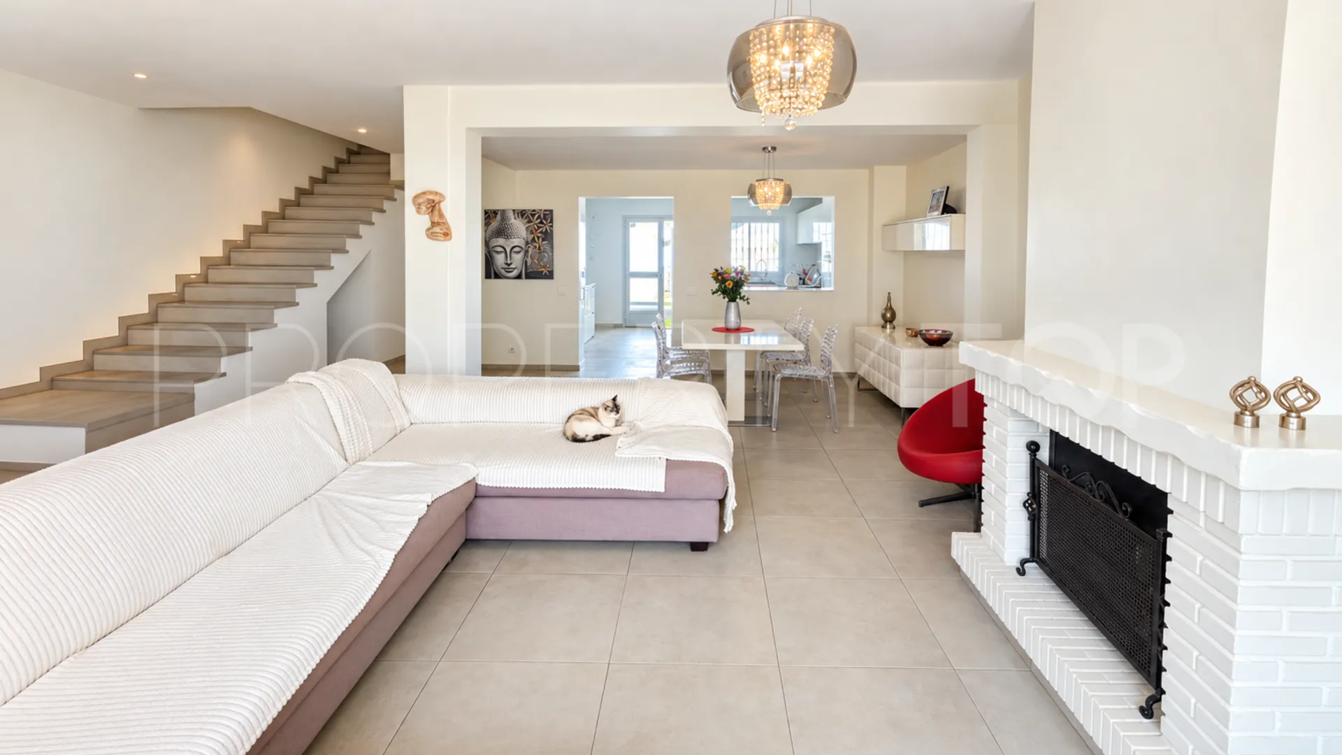 Casares Pueblo, adosado con 3 dormitorios a la venta