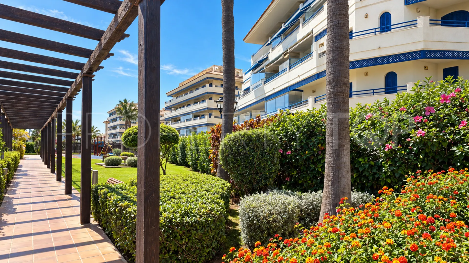 Apartamento a la venta en Sabinillas