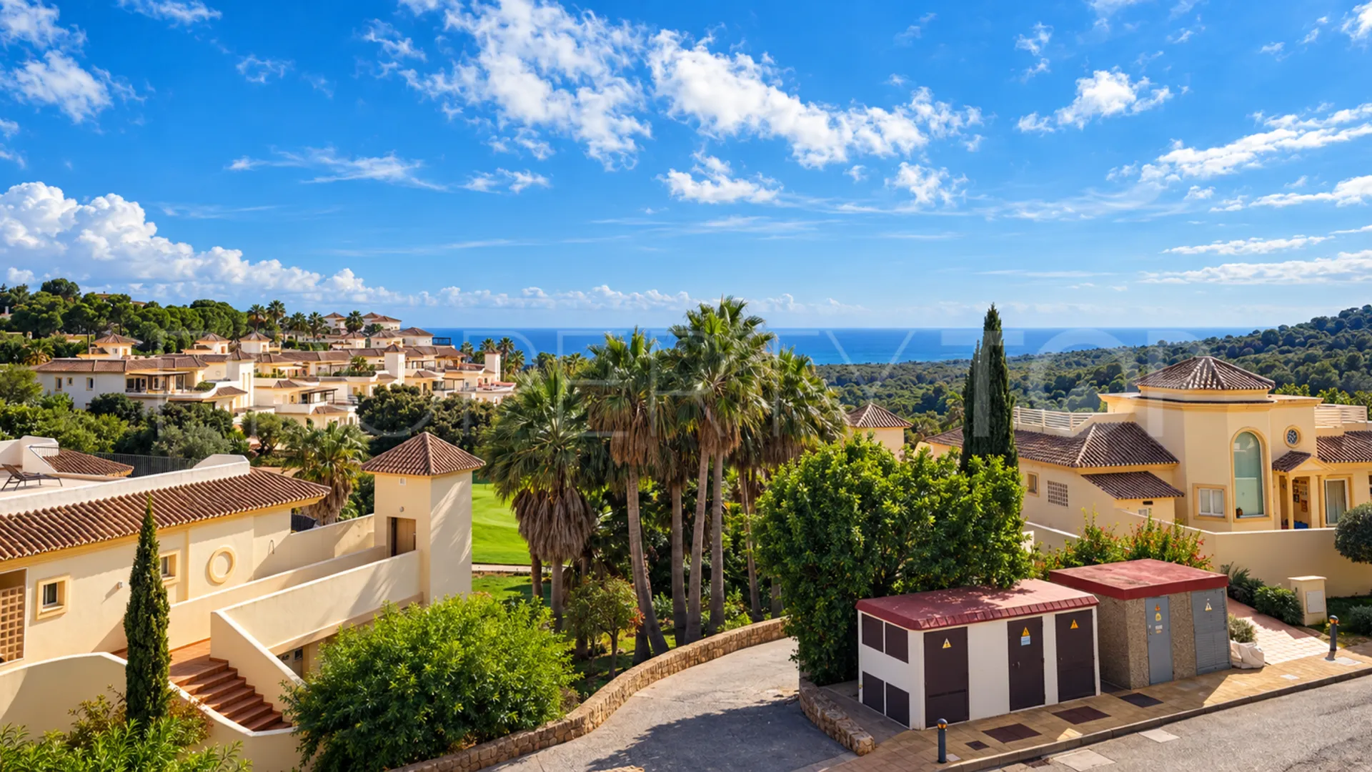For sale San Roque duplex penthouse with 3 bedrooms