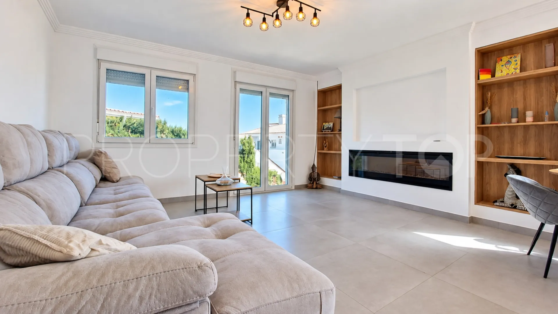 House with 3 bedrooms for sale in Manilva
