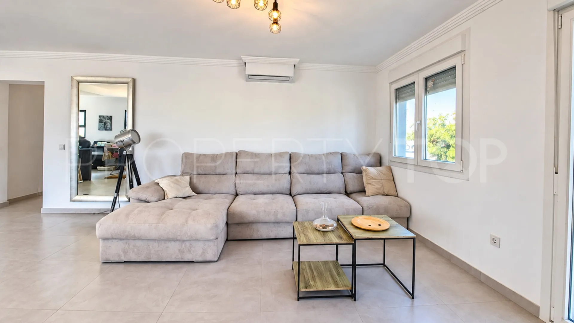 House with 3 bedrooms for sale in Manilva