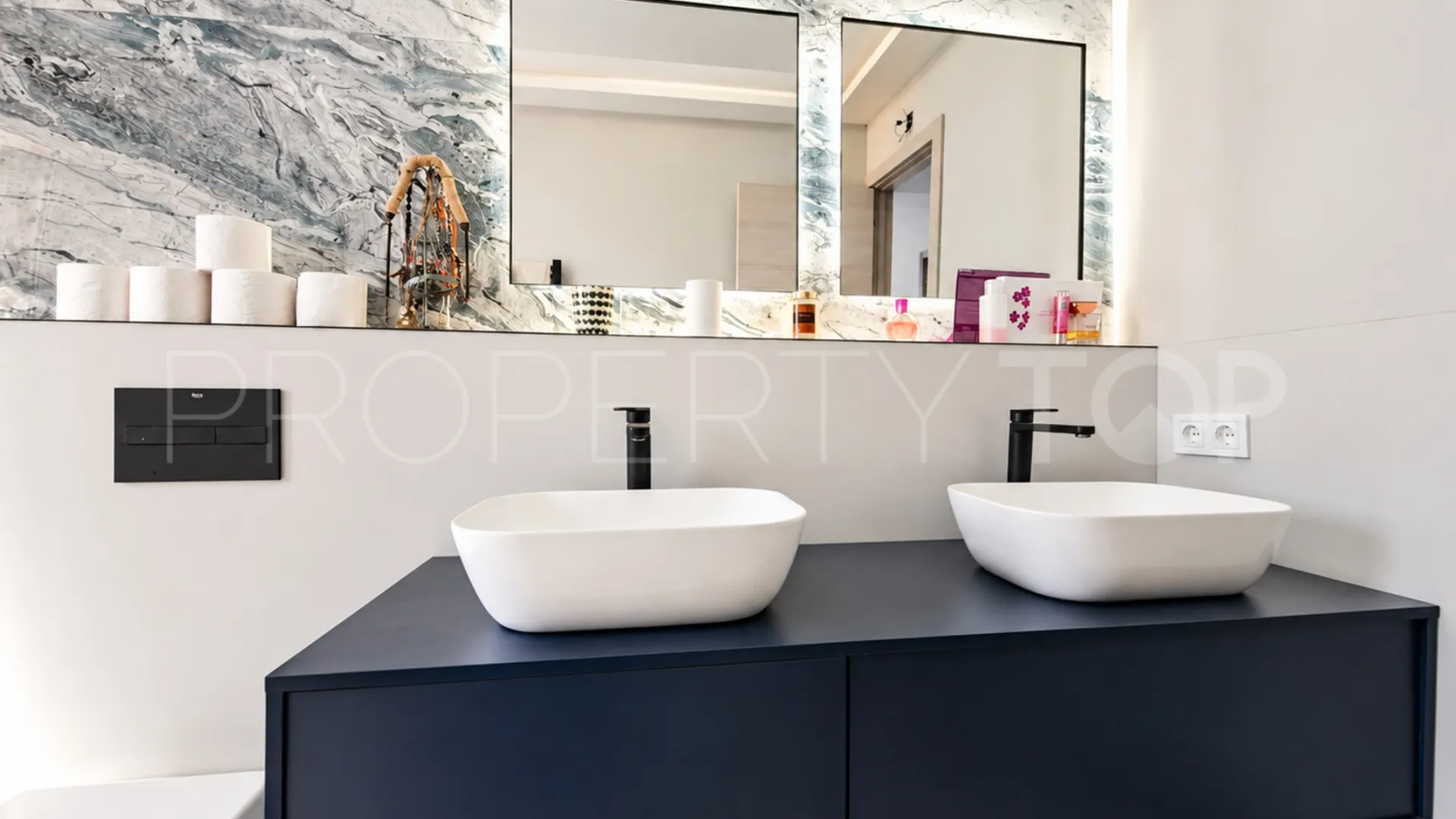House with 3 bedrooms for sale in Manilva