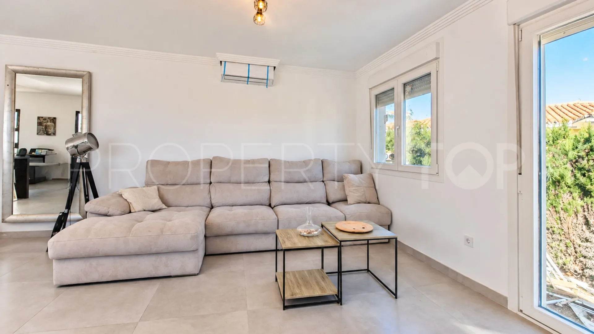House with 3 bedrooms for sale in Manilva