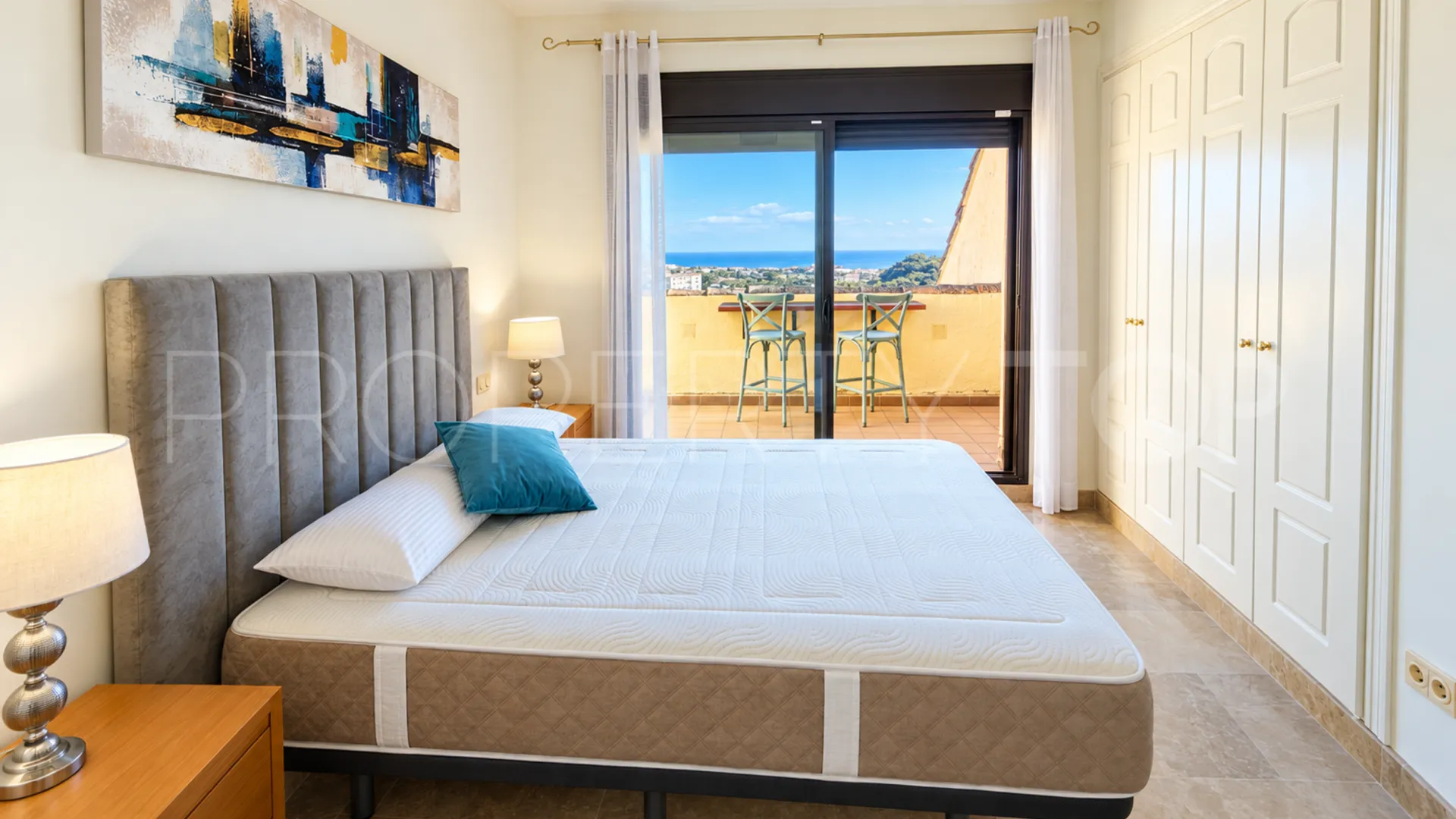 La Duquesa, Ático de 2 dormitorios a la venta