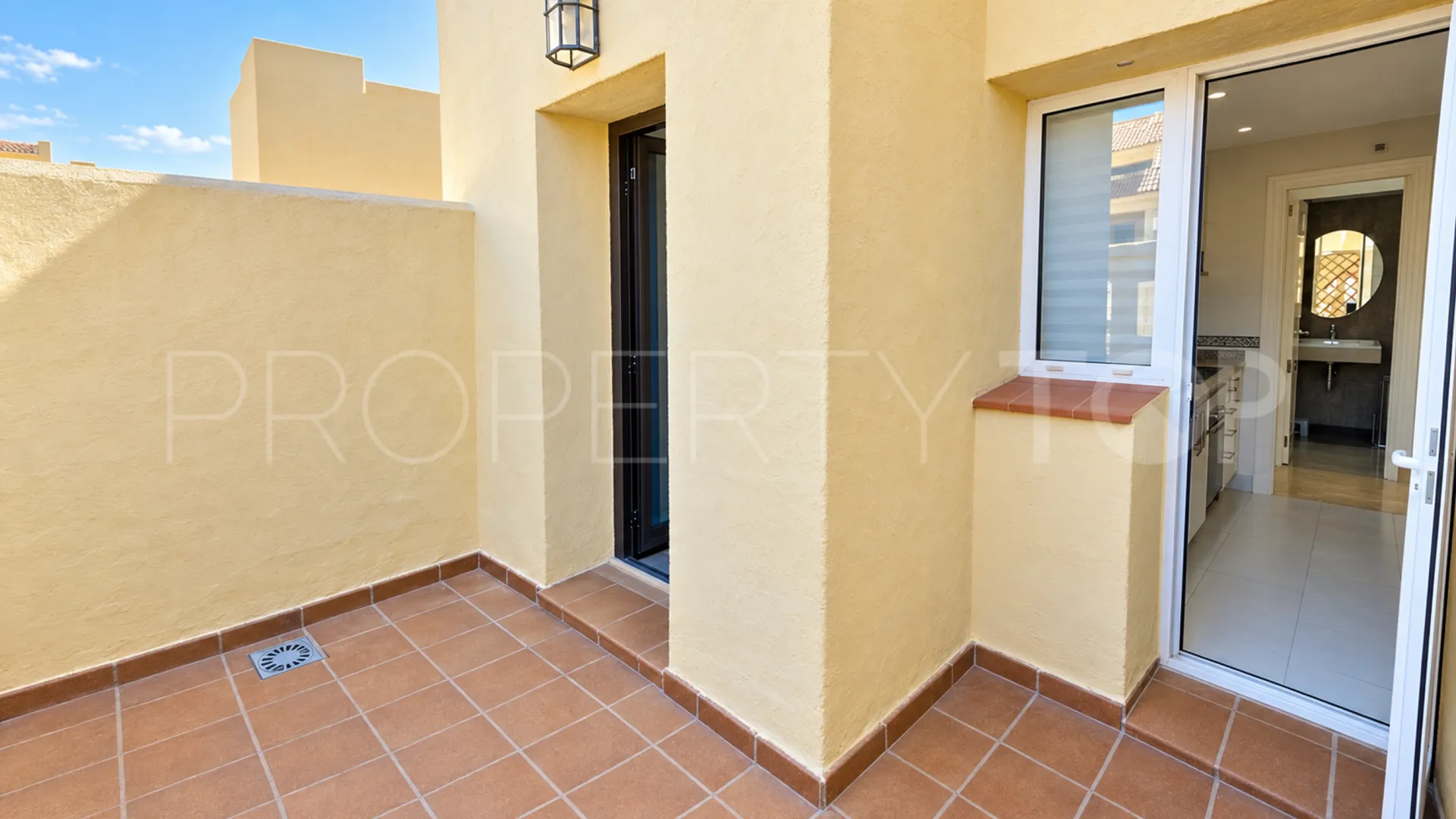 La Duquesa, Ático de 2 dormitorios a la venta