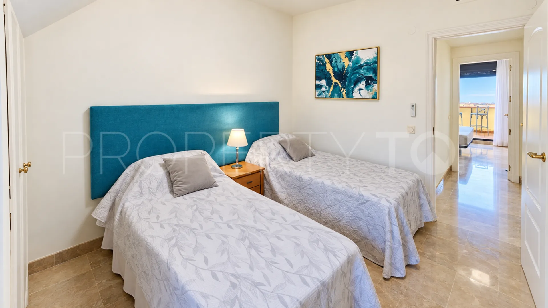 La Duquesa, Ático de 2 dormitorios a la venta