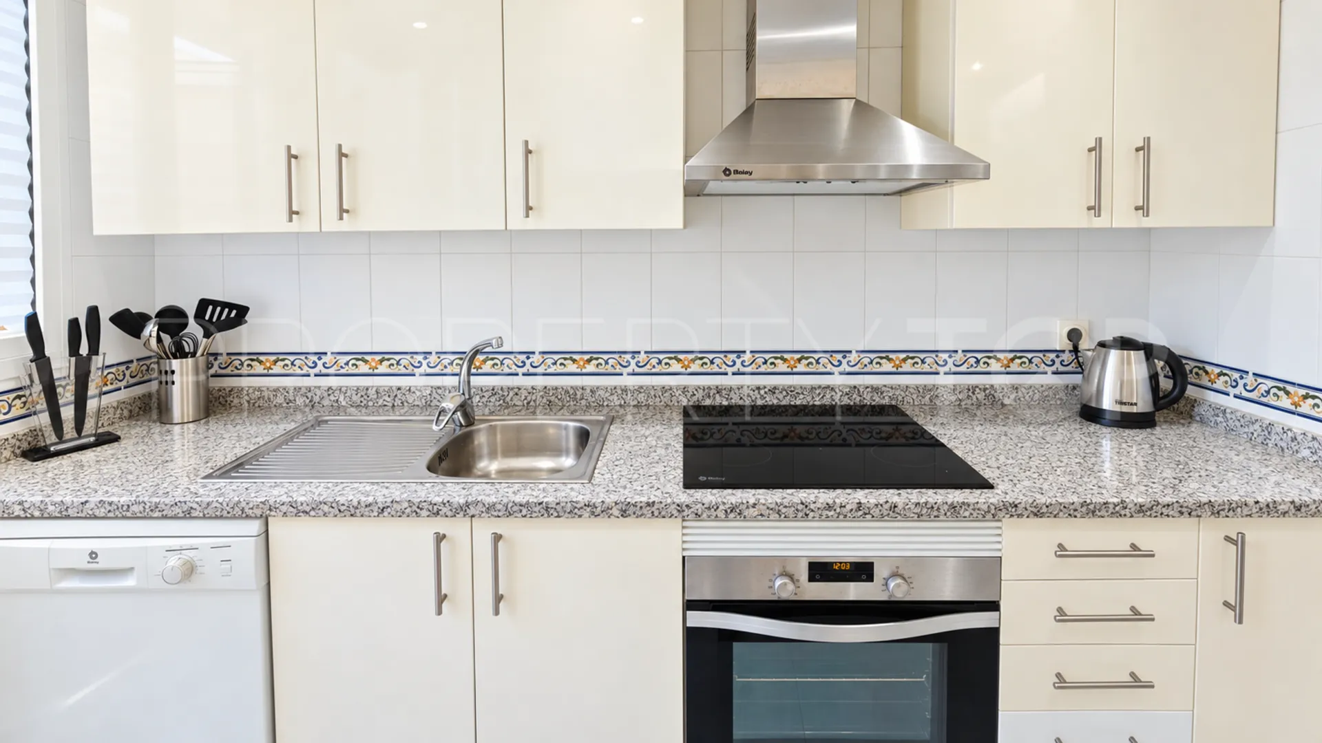 La Duquesa, Ático de 2 dormitorios a la venta