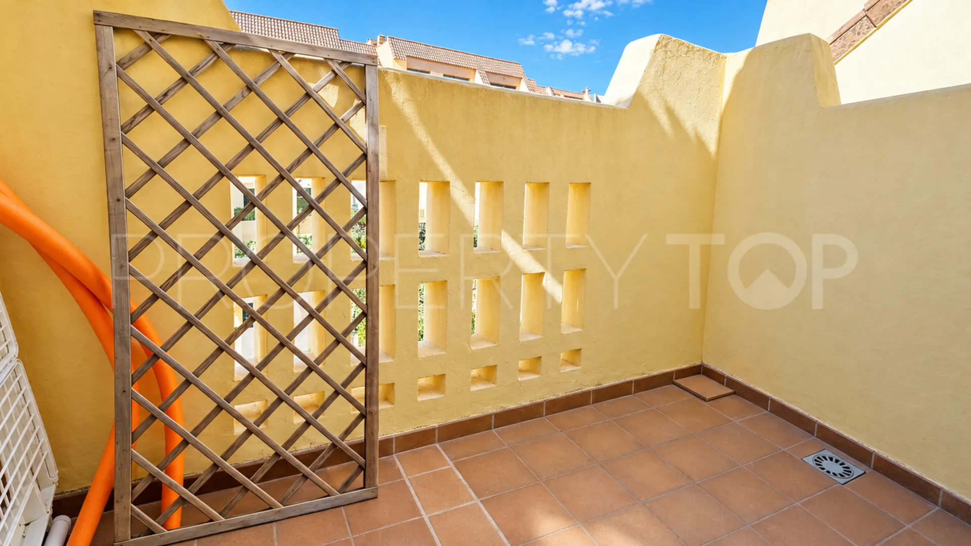 La Duquesa, Ático de 2 dormitorios a la venta