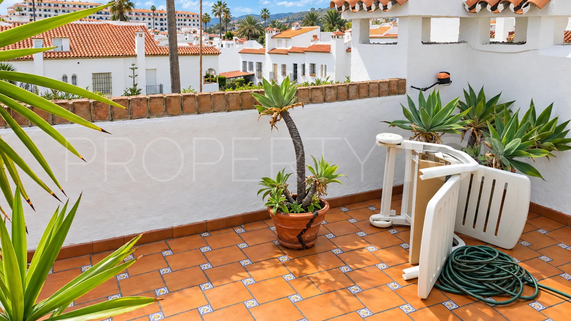 Se vende adosado en Marina de Casares