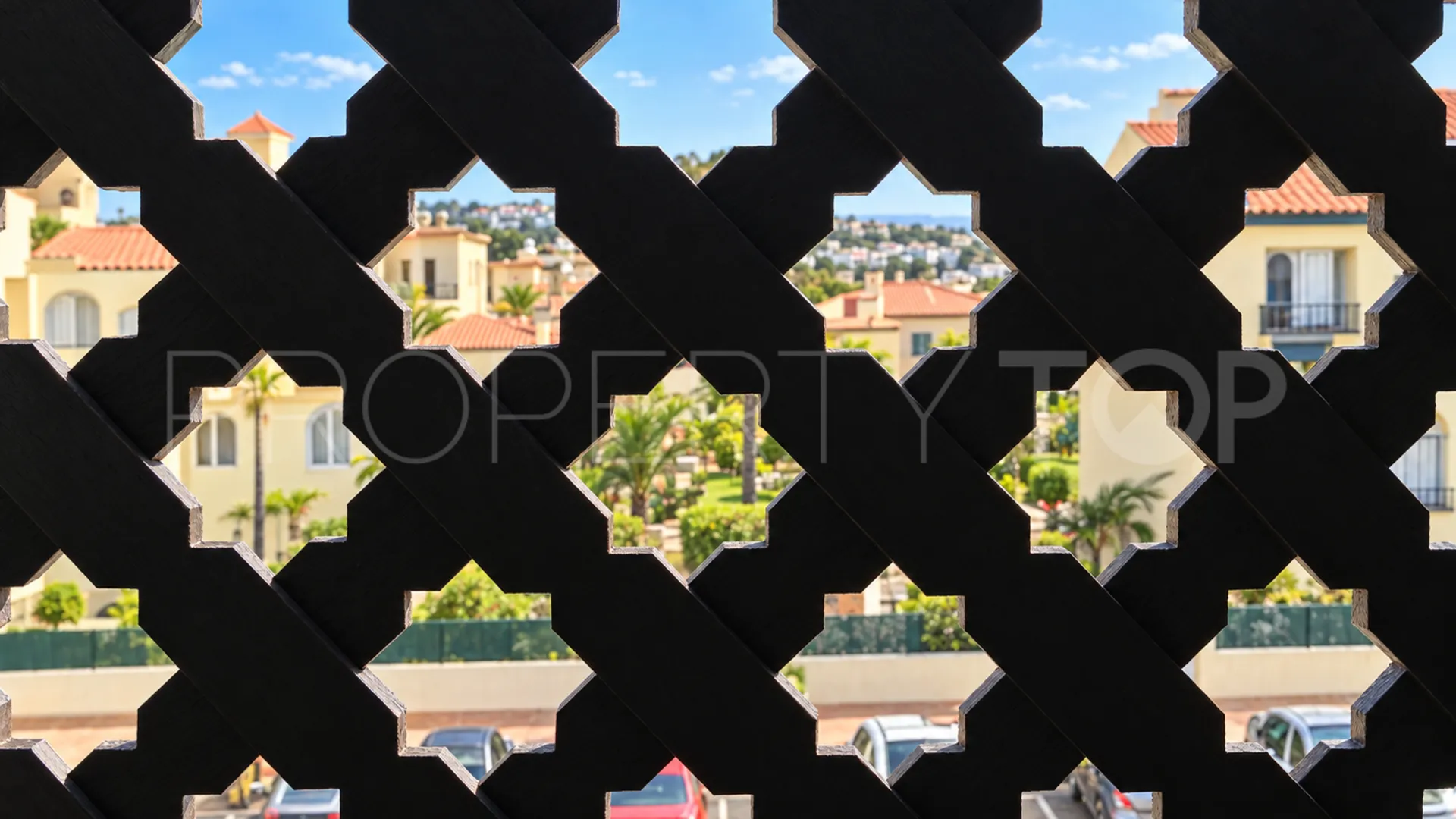 Se vende adosado en Marina de Casares