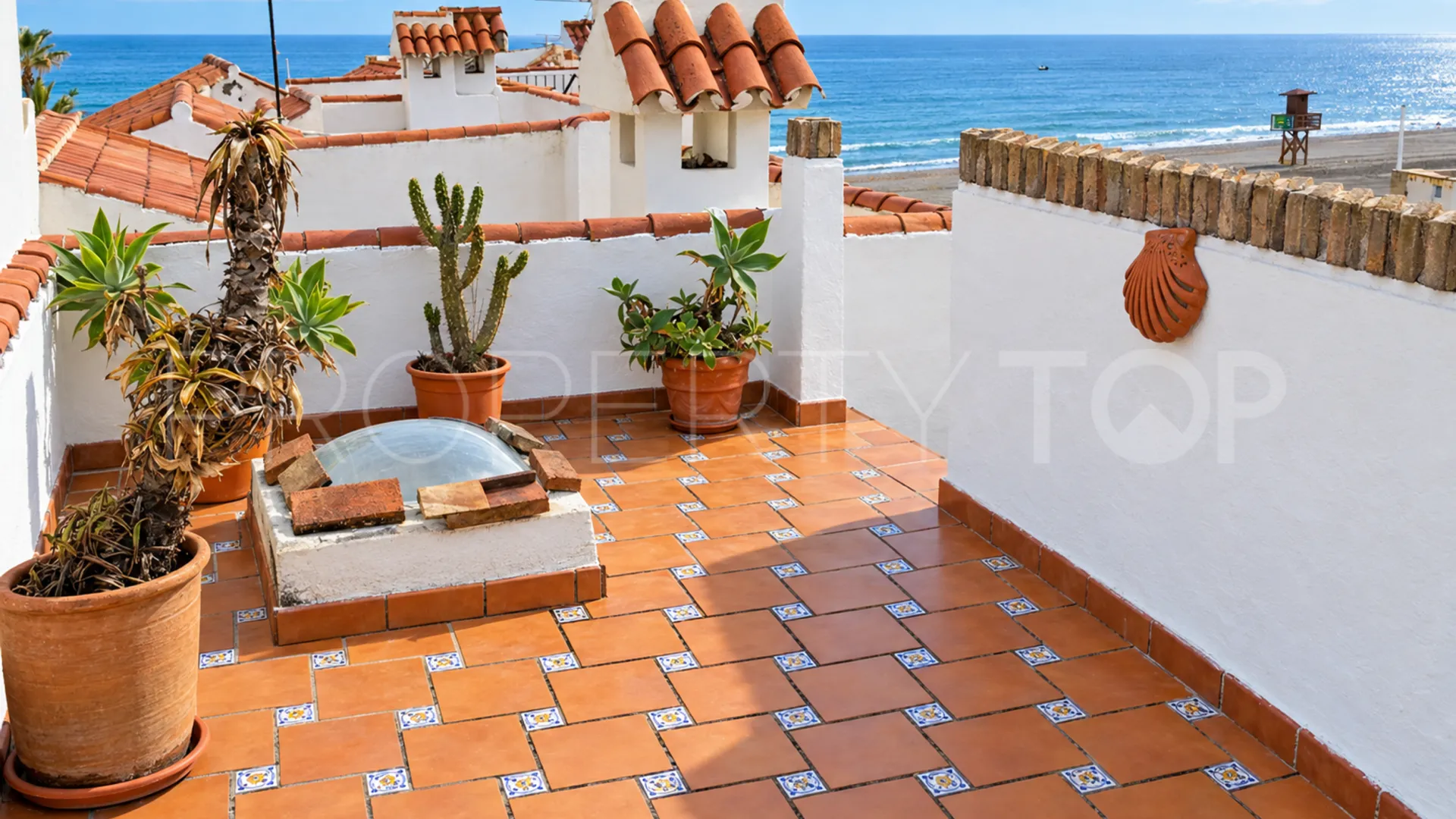 Se vende adosado en Marina de Casares