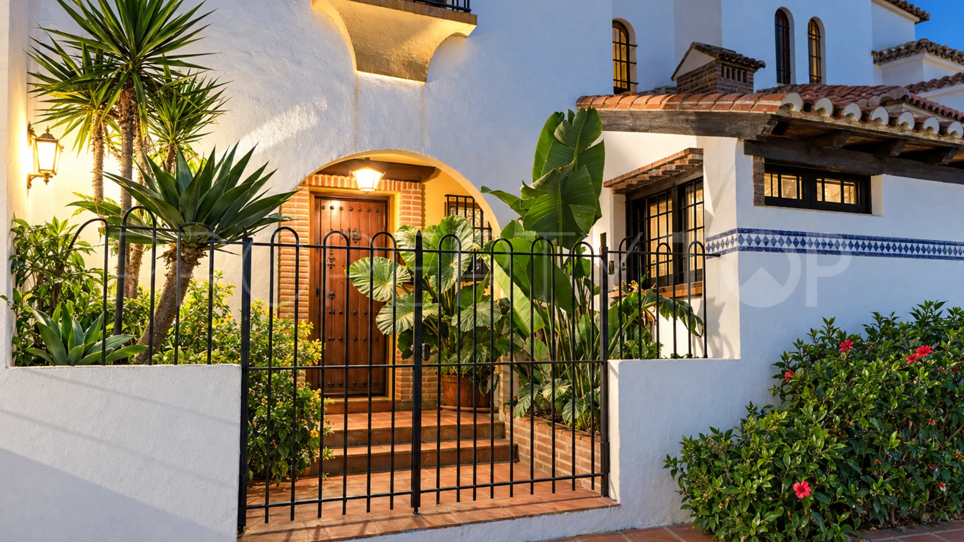 Se vende adosado en Marina de Casares